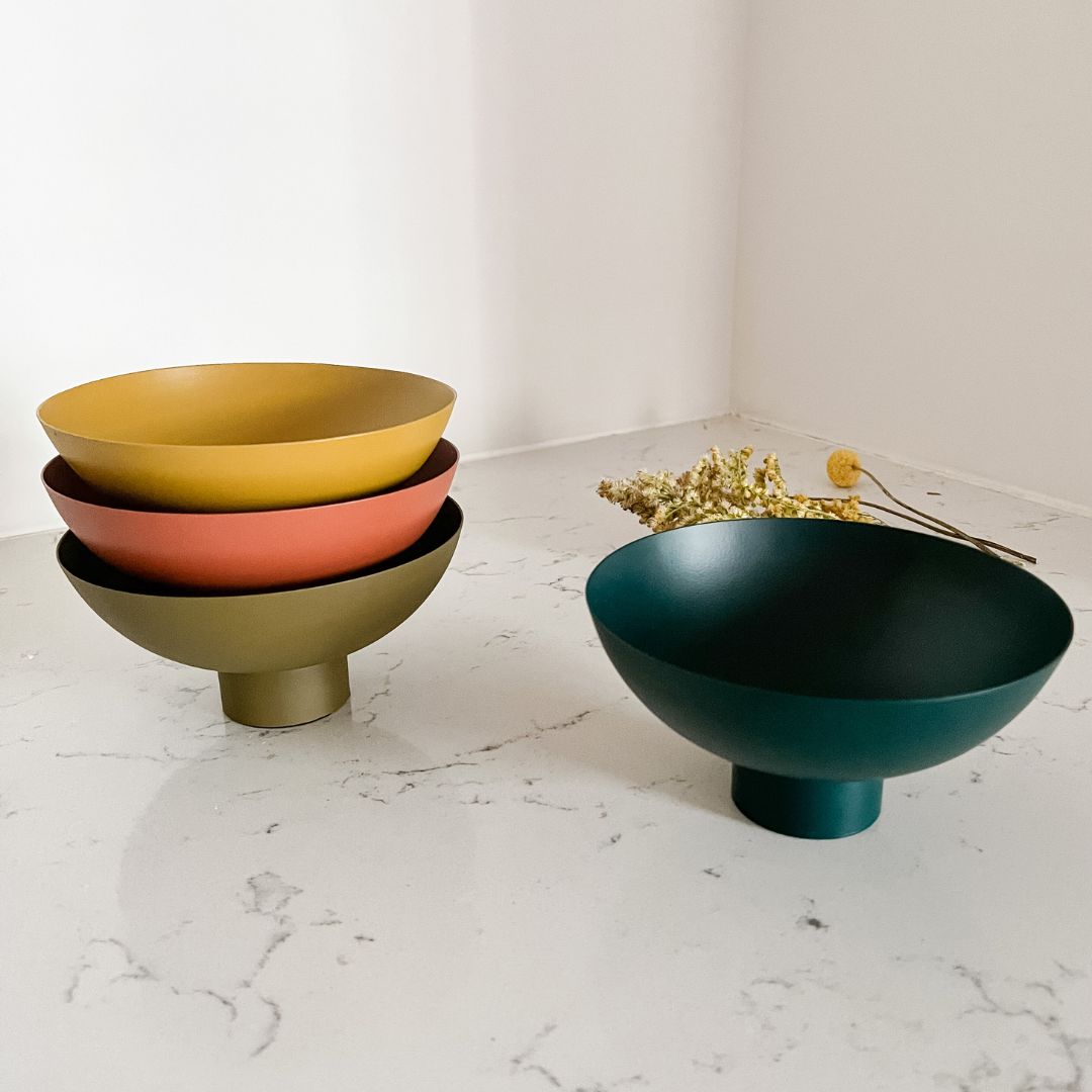 Essential Footed Bowl